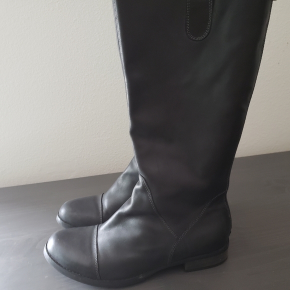 Hugo Back Leather Womens Riding Boots Size 9